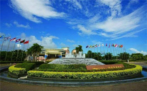 加盟中冷和创火锅食材超市有哪些优势，加盟中冷和创火锅食材超市属于什么档次